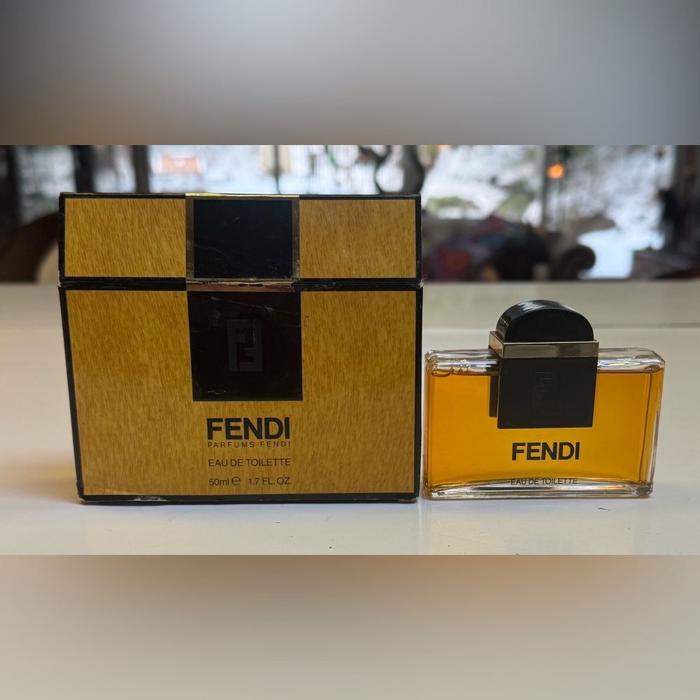 Fendi vintage full bottle with box